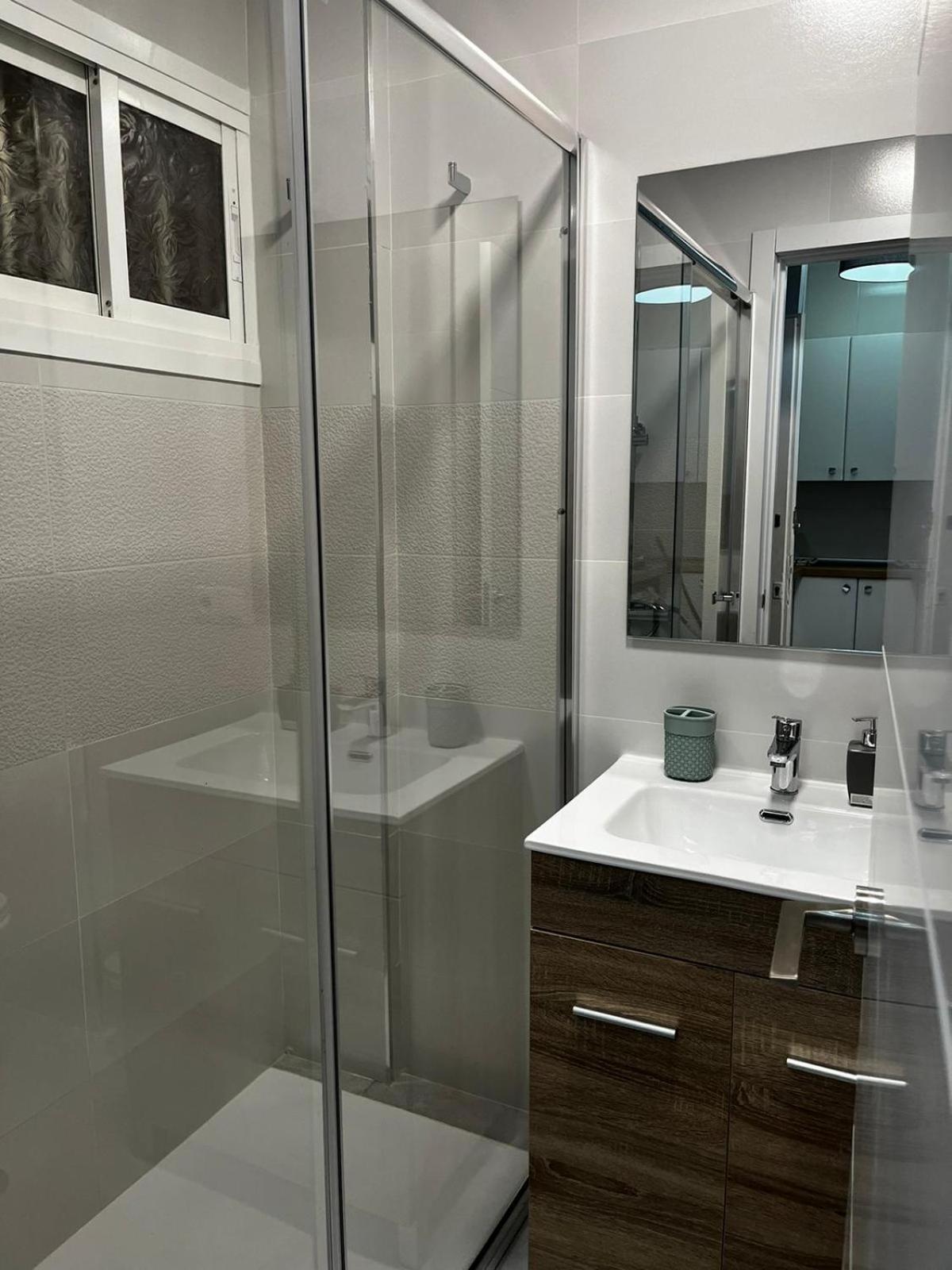 Encantador Estudio Con Piscina بينالماذينا المظهر الخارجي الصورة