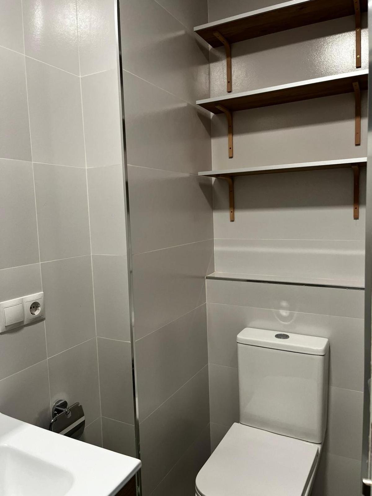 Encantador Estudio Con Piscina بينالماذينا المظهر الخارجي الصورة